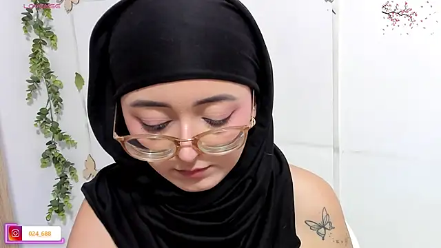 aysel elid online show from 05/27/26, 09:12
