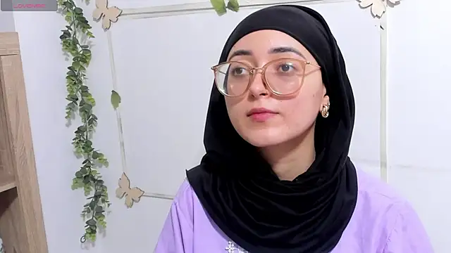 aysel elid online show from 06/06/26, 08:24