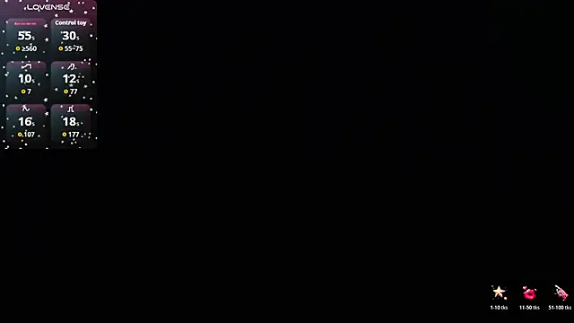 Snapshot of miss_gisselle chatting on 10/22/25, 02:28 miss gisselle online show from 10/22/25, 02:28