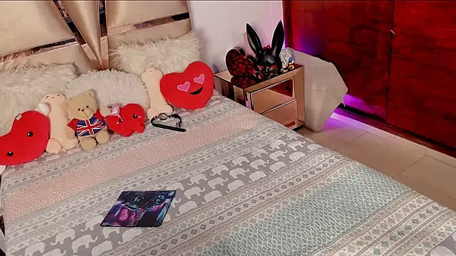 Nikole66  online show from 02/19/25, 02:01