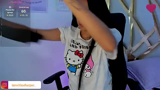 ChloeHarper  online show from 11/20/25, 06:40