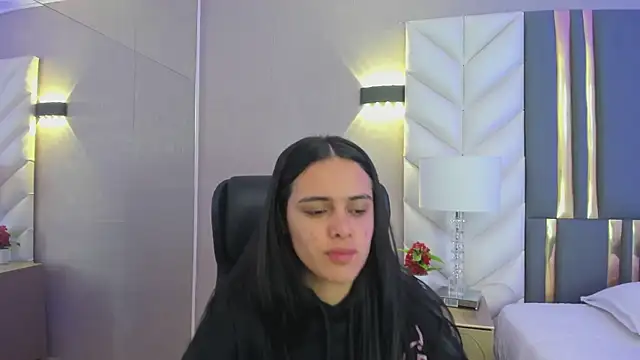 ChloeHarper  online show from 02/17/26, 11:40