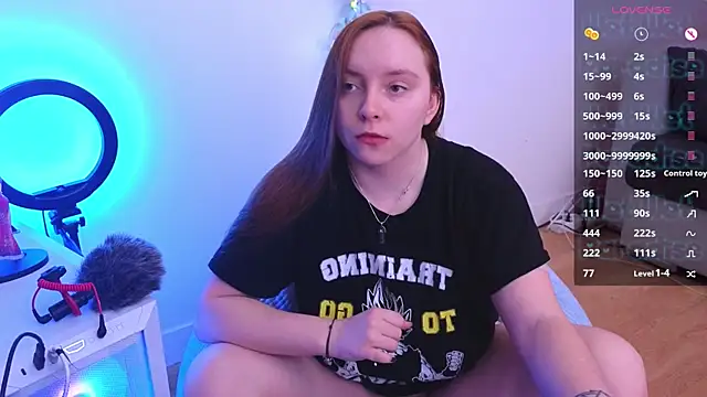 Snapshot of _Yummy_Girl_ chatting on 12/30/24, 07:48  Yummy Girl  online show from 12/30/24, 07:48