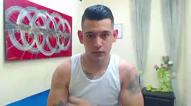 Snapshot of master_monstercock_ chatting on 03/04/25, 11:54 master monstercock online show from 03/04/25, 11:54