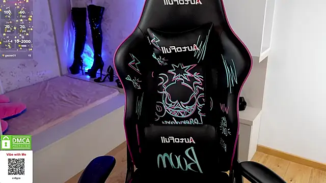 Latex Kitty online show from 02/04/25, 08:38