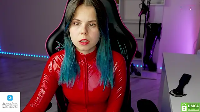 Latex Kitty online show from 12/22/25, 02:14