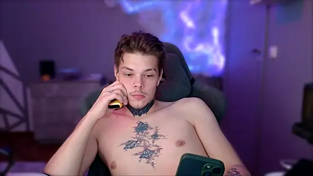 DENIS HERE online show from 12/14/24, 07:36