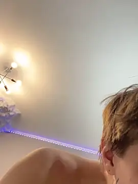 DENIS HERE online show from 02/03/25, 10:58