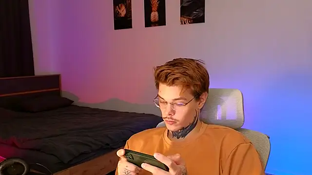 DENIS HERE online show from 01/13/26, 12:21