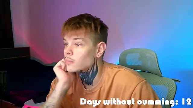 DENIS HERE online show from 02/07/26, 01:15