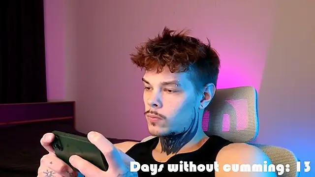 Snapshot of DENIS_HERE chatting on 03/12/26, 03:07 DENIS HERE online show from 03/12/26, 03:07