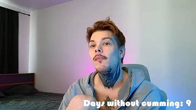 Snapshot of DENIS_HERE chatting on 03/26/26, 08:42 DENIS HERE online show from 03/26/26, 08:42