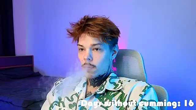 Snapshot of DENIS_HERE chatting on 04/02/26, 11:08 DENIS HERE online show from 04/02/26, 11:08