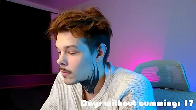 Snapshot of DENIS_HERE chatting on 04/04/26, 07:00 DENIS HERE online show from 04/04/26, 07:00