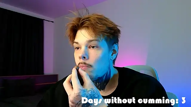 Snapshot of DENIS_HERE chatting on 04/07/26, 08:09 DENIS HERE online show from 04/07/26, 08:09