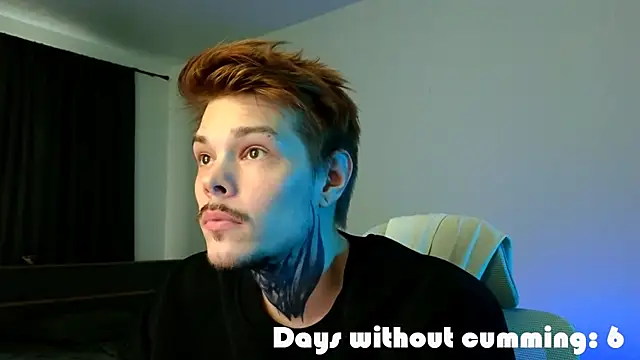 Snapshot of DENIS_HERE chatting on 04/10/26, 09:58 DENIS HERE online show from 04/10/26, 09:58