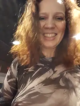 Exhibitionsplit online show from 01/16/26, 11:09