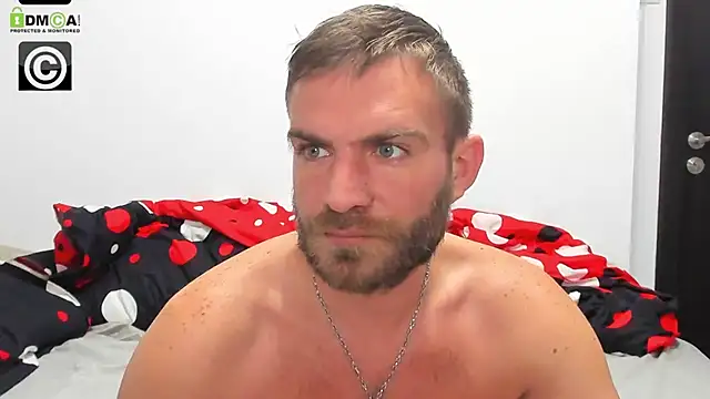 Snapshot of 10in_deluxe chatting on 12/06/24, 08:15 10in deluxe online show from 12/06/24, 08:15