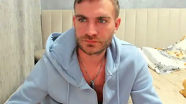 Snapshot of 10in_deluxe chatting on 02/03/25, 08:46 10in deluxe online show from 02/03/25, 08:46