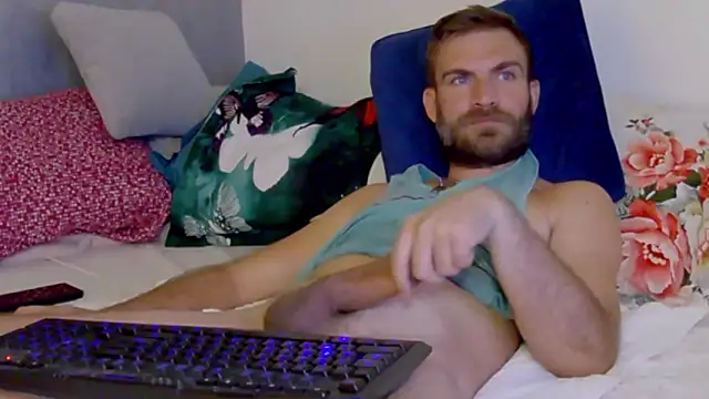 Snapshot of 10in_deluxe chatting on 09/26/25, 05:55 10in deluxe online show from 09/26/25, 05:55