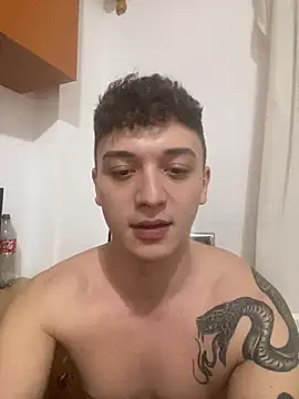 Snapshot of Joedonovan1 chatting on 12/21/24, 10:40 Joedonovan1 online show from 12/21/24, 10:40