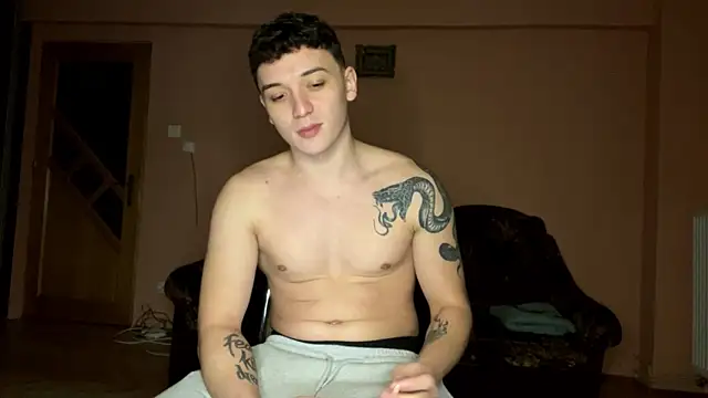 Snapshot of Joedonovan1 chatting on 01/20/25, 05:16 Joedonovan1 online show from 01/20/25, 05:16