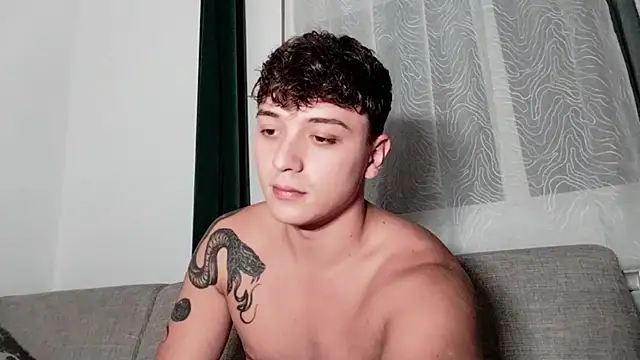 Snapshot of Joedonovan1 chatting on 10/06/25, 05:43 Joedonovan1 online show from 10/06/25, 05:43