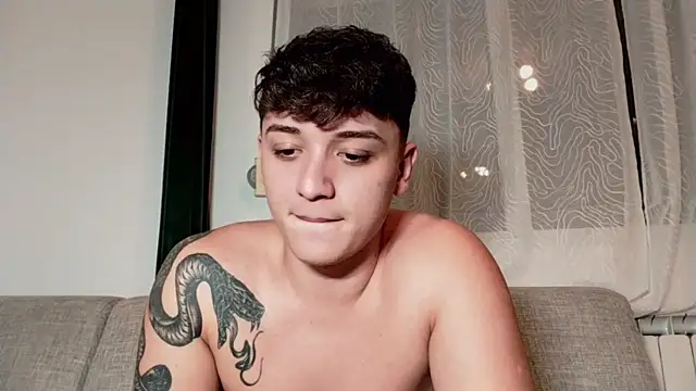 Snapshot of Joedonovan1 chatting on 10/22/25, 06:51 Joedonovan1 online show from 10/22/25, 06:51