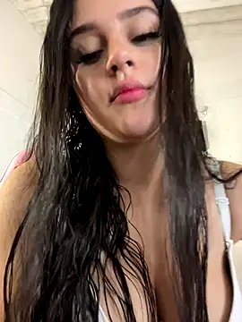 violet-333 online show from 10/16/25, 05:03