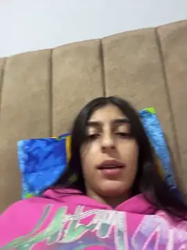 Snapshot of cristel_17 chatting on 03/21/26, 03:22 cristel 17 online show from 03/21/26, 03:22