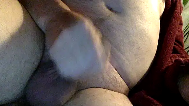 Snapshot of Thorandkitty chatting on 04/23/26, 09:52 Thorandkitty online show from 04/23/26, 09:52