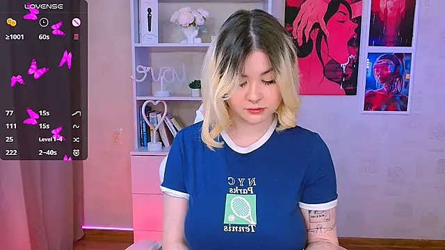 Snapshot of cutie_mili chatting on 01/20/25, 06:31 cutie mili online show from 01/20/25, 06:31