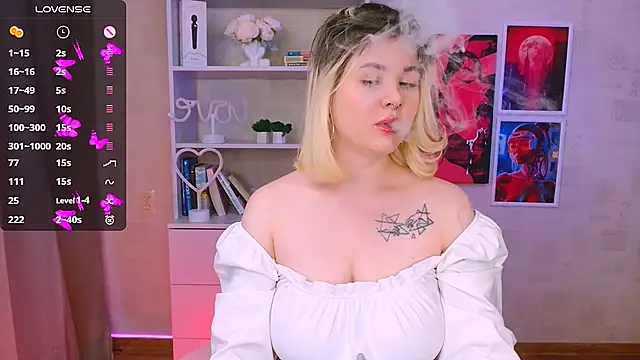 Snapshot of cutie_mili chatting on 01/23/25, 08:57 cutie mili online show from 01/23/25, 08:57