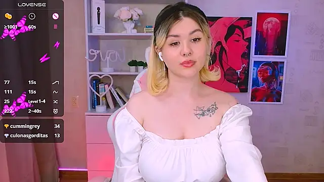 Snapshot of cutie_mili chatting on 01/23/25, 11:58 cutie mili online show from 01/23/25, 11:58