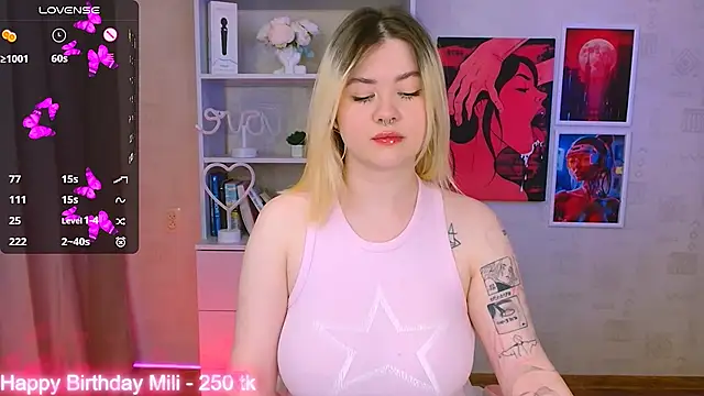 Snapshot of cutie_mili chatting on 01/24/25, 11:15 cutie mili online show from 01/24/25, 11:15