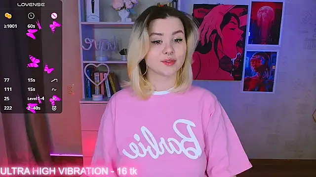 Snapshot of cutie_mili chatting on 03/05/25, 07:27 cutie mili online show from 03/05/25, 07:27