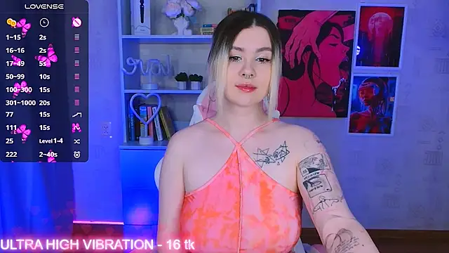 Snapshot of cutie_mili chatting on 03/12/25, 06:18 cutie mili online show from 03/12/25, 06:18