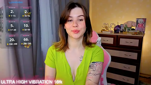 Snapshot of cutie_mili chatting on 11/07/25, 07:41 cutie mili online show from 11/07/25, 07:41