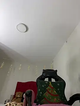 LISA BULLOCK  online show from 02/06/25, 10:15