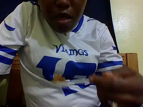 Snapshot of verginpussy01 chatting on 03/08/26, 02:32 verginpussy01 online show from 03/08/26, 02:32