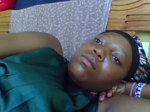 Snapshot of verginpussy01 chatting on 04/10/26, 07:24 verginpussy01 online show from 04/10/26, 07:24