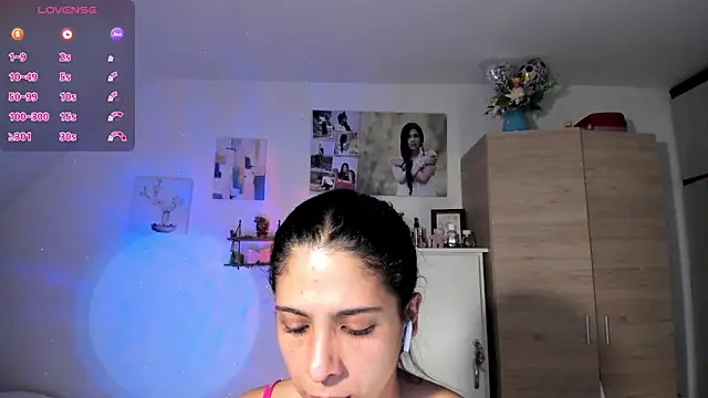 VeronikaOlsen online show from 12/02/25, 02:45