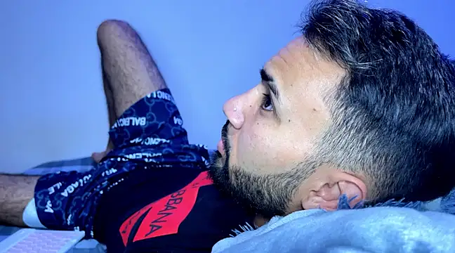 Dar milk online show from 02/23/25, 01:42