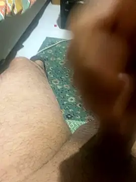 Snapshot of azginnn35 chatting on 01/13/26, 01:33 azginnn35 online show from 01/13/26, 01:33