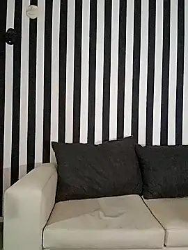 Snapshot of pretorianoo53 chatting on 12/29/24, 04:38 pretorianoo53 online show from 12/29/24, 04:38