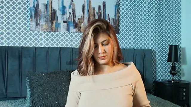 scarlett moore online show from 10/15/25, 03:01