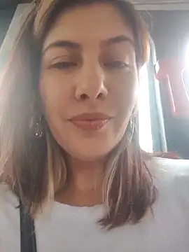 scarlett moore online show from 03/31/26, 04:40