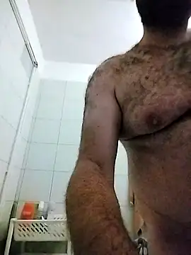 Snapshot of OwlosionyMisiek1991 chatting on 10/16/25, 11:06 OwlosionyMisiek1991 online show from 10/16/25, 11:06