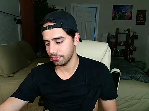Snapshot of thonylewys chatting on 07/10/26, 10:01 thonylewys online show from 07/10/26, 10:01
