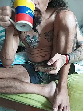 Snapshot of iirgastam3 chatting on 12/01/25, 01:16 iirgastam3 online show from 12/01/25, 01:16